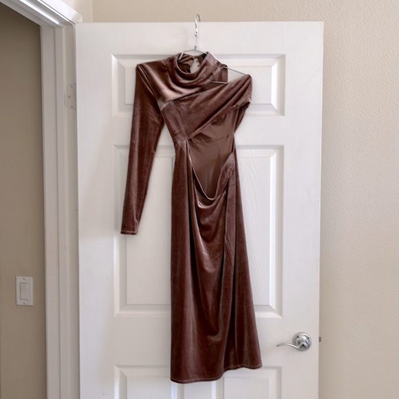 MICHAEL COSTELLO x REVOLVE Bleeker Midi Dress in Nude - Picture 8 of 13